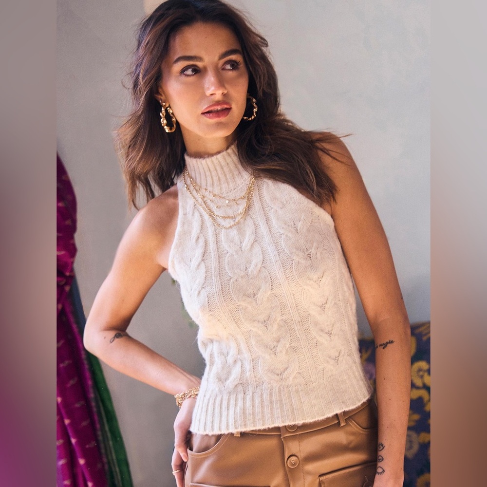 Heartloom Cream Cable Knit Sleeveless Top